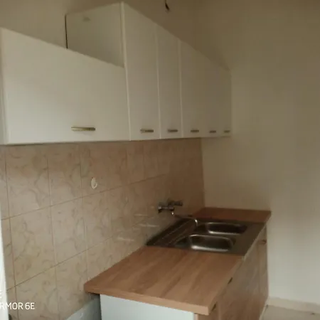 Appartement Sarga Katica Vendeghaz Zebegény